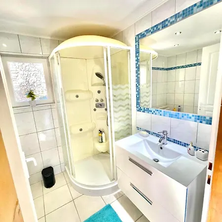 Le Clos St Victor Pierre & 10 Personnes * Saint-Victor-la-Coste